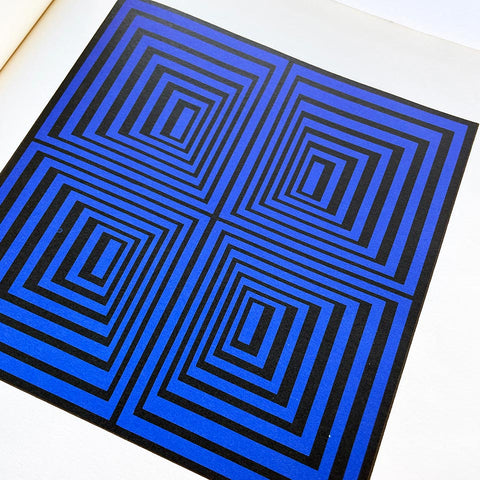 Construction, Color and Moire