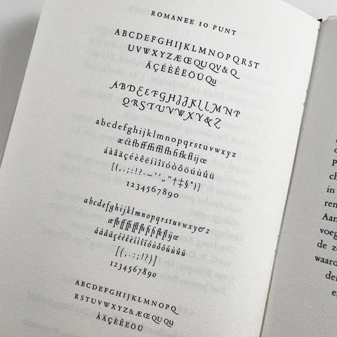 Een Zwierige Eenvoud (An Elegant Simplicity: The Number Stamps of Jan van Krimpen)