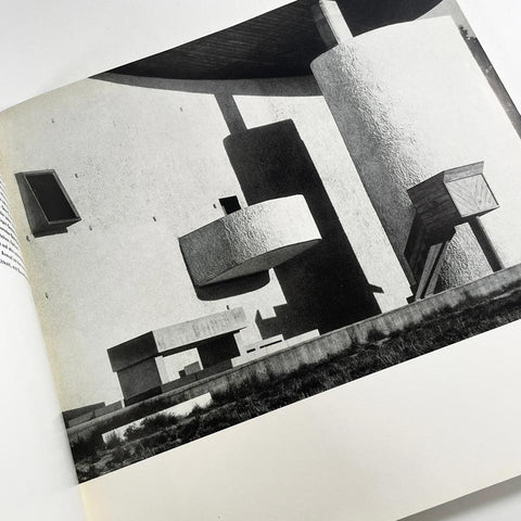 Ein Tag mit Ronchamp (Emil Ruder)