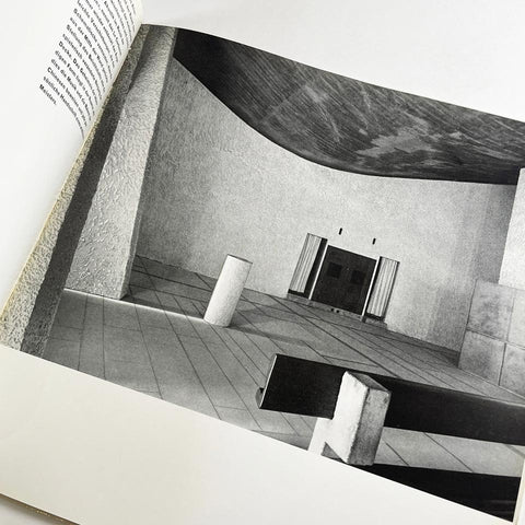 Ein Tag mit Ronchamp (Emil Ruder)