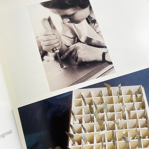 Gudrun Zapf von Hesse: Bindings, Handwritten Books, Typefaces, Examples of Lettering, and Drawing