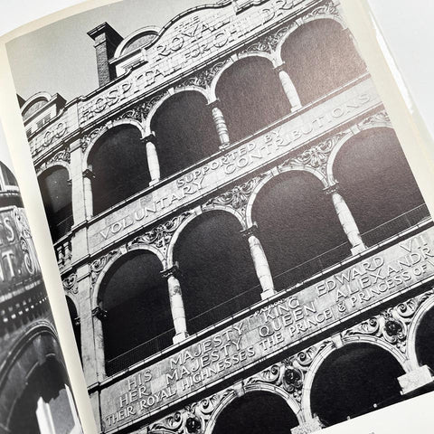 Lettering in Architecture