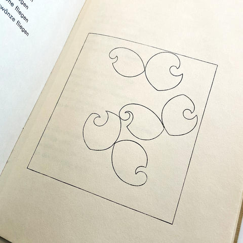 Muscheln und Schirme (Hans Arp and Sophie Taeuber + Jan Tschichold)