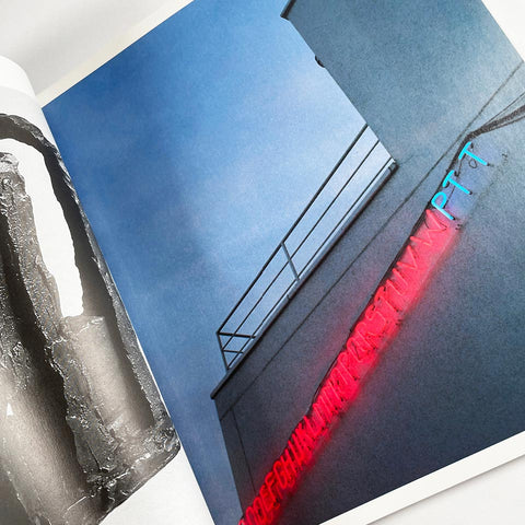 Kunst en Vormgeving: Meerjarenverslag 1982–1992 (Art Design: Report Over the Years 1982–1992)