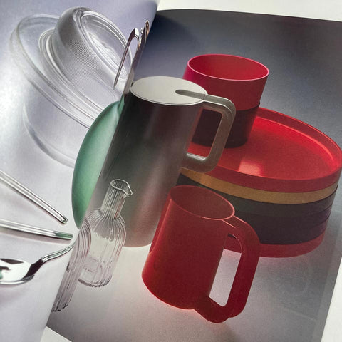 Vignelli: From A to Z